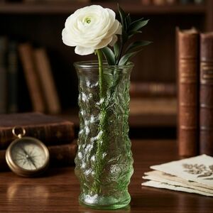 EO Brody Co Green Crinkle Glass Vase Cleveland Ohio Mid-Century Modern